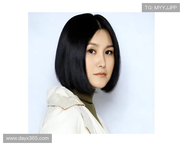 浮云玉：在命运的边缘寻找真爱的痴心旅程